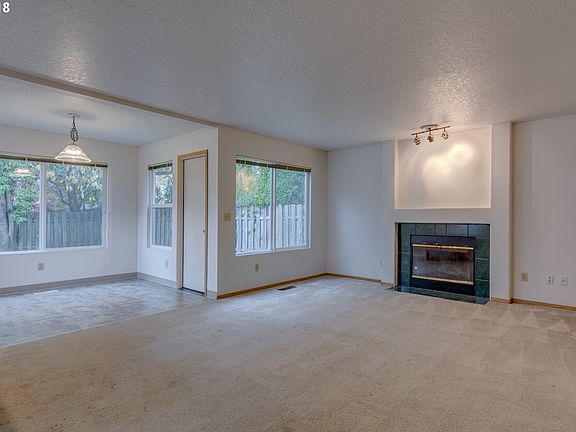 5th image of 14706 NE 4th Ave