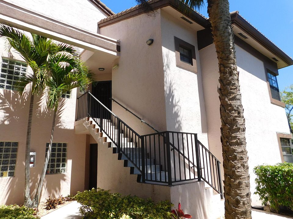 1st image of 5430 Venetia Ct APT M