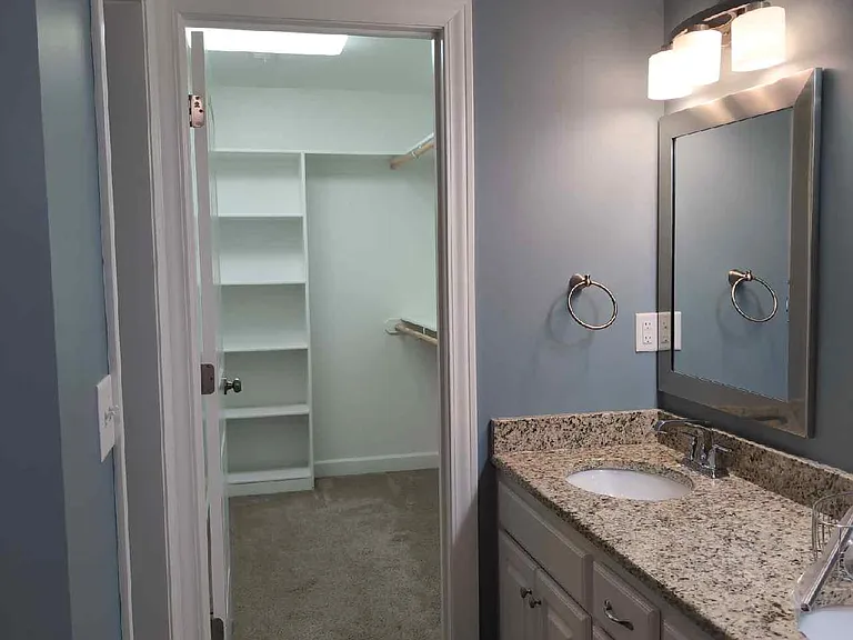 1214 Cypress Ct — Photo 8