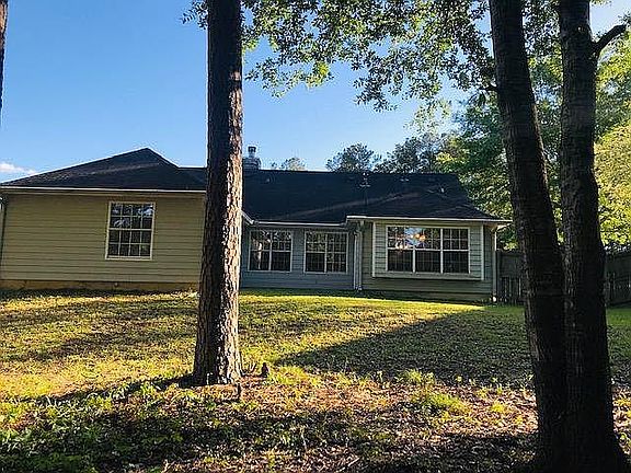 4th image of 8165 Mahogany Ln