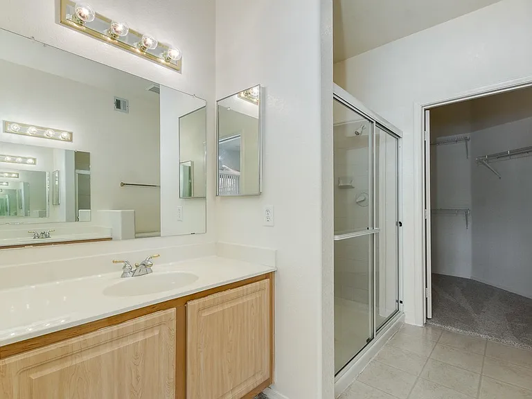 15225 N 100th St #2200 — Photo 5