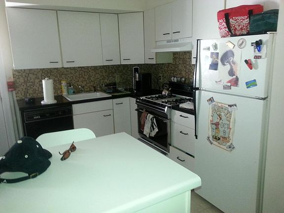 4th image of 847 N 23rd St #1