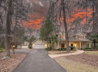 1 Amberly Ln, Bluffton, SC 29910