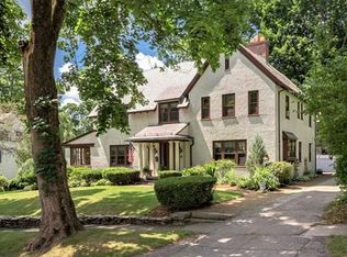 12 Military Rd, Worcester, MA 01609