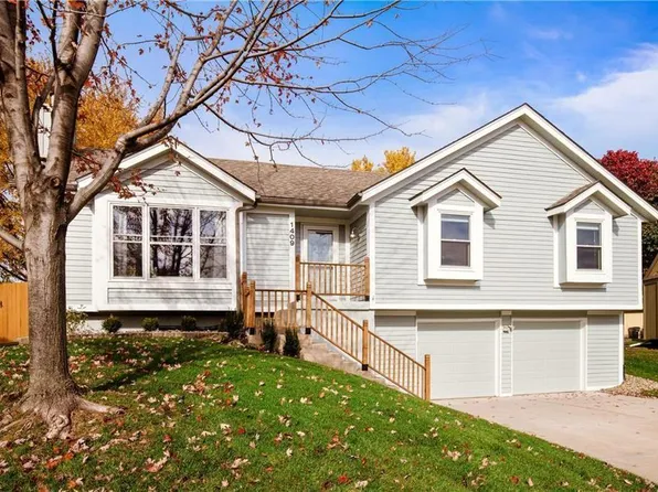1409 S Avalon Ln, Olathe, KS 66062