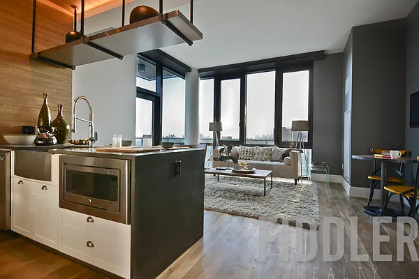 Rented by Fiddler Realty | media 55