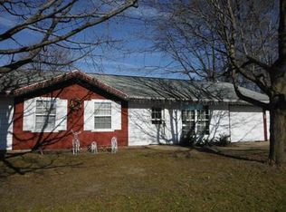 1132 E Main St, Granville, IL 61326