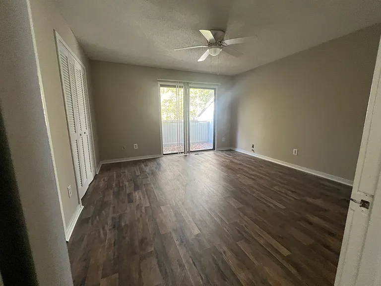 2769 Jobee Dr #7 — Photo 9