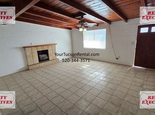 3127 E Greenlee Rd UNIT 4, Tucson, AZ 85716