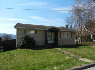 1485 Mount Carmel St, Williamsport, PA 17701