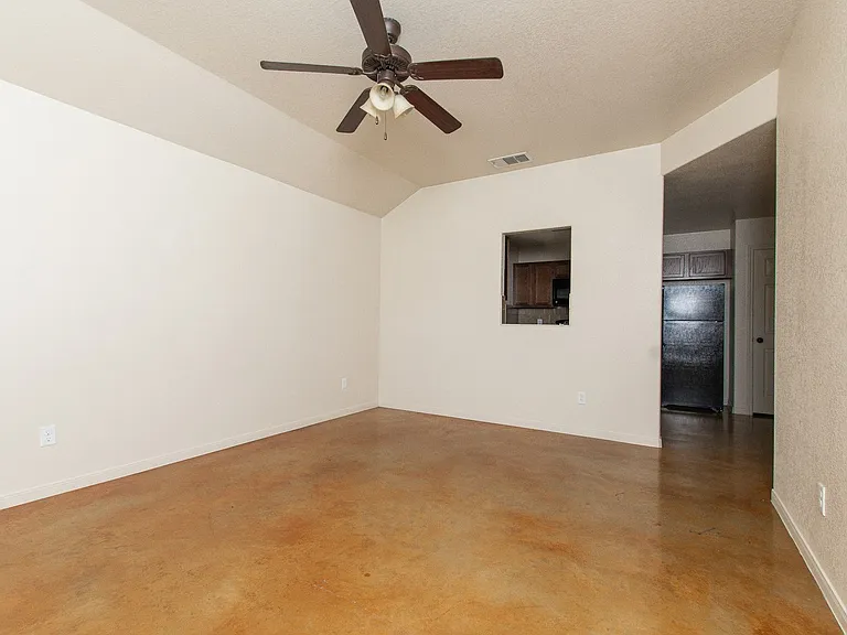 613 Kendra Dr #A — Photo 14