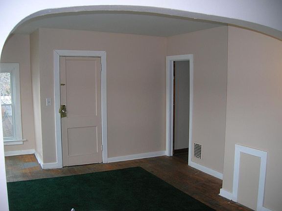 4th image of 274 Chenango St APT 4