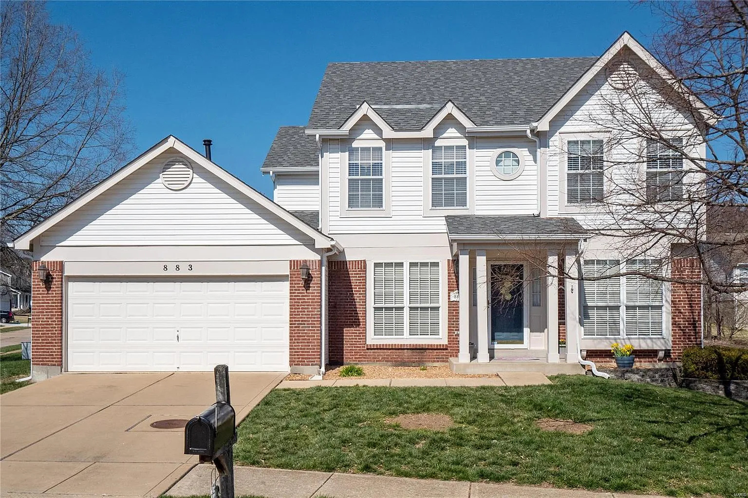 883 Spring Crest Dr photo 1