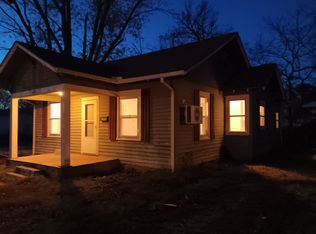 1631 Thornton Ave, Parsons, KS 67357