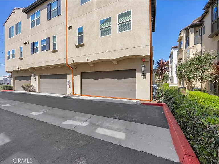 6328 Pacific Way — Photo 37