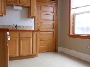 2618 N Avers Ave APT 1R, Chicago, IL 60647