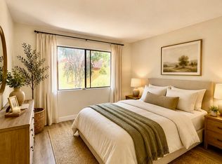 1130 W Blaine St, Riverside, CA 92507