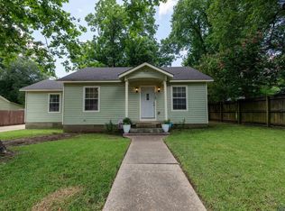 618 Riverside Dr, Kilgore, TX 75662