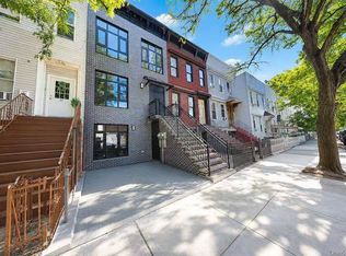 25 Goodwin Pl #A, Brooklyn, NY 11221