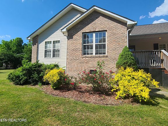 3rd image of 505 Yuchi Dr