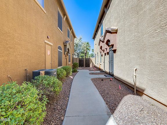 4th image of 18250 N 32ND Street #1034