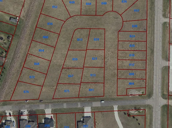 801 Harvest Cir, Horace, ND 58047