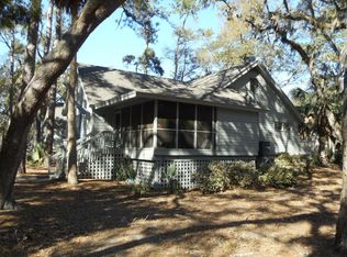 891 Shelter Cv, Edisto Island, SC 29438