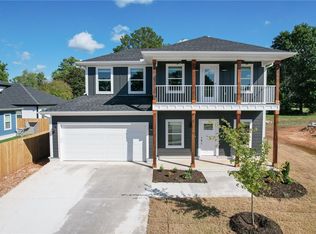 517 S 14th St, Rogers, AR 72758