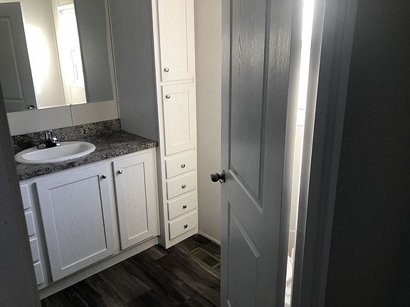 5th image of 78 Briwood Cir