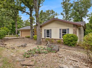 6 Wimbledon Way, Bella Vista, AR 72715
