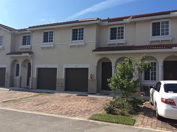5th image of 21401 NW 13th Ct APT 301