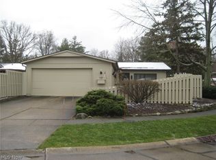 19863 Dell Dr #7037, Strongsville, OH 44149