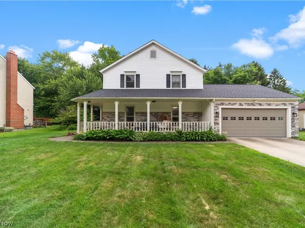 34404 Bramble Ln, Solon, OH 44139