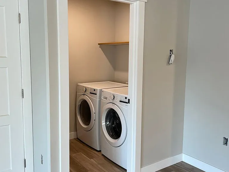 4450 N C Bell Cir — Photo 10