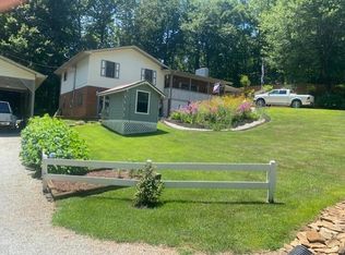 94 Crestview Hts, Franklin, NC 28734