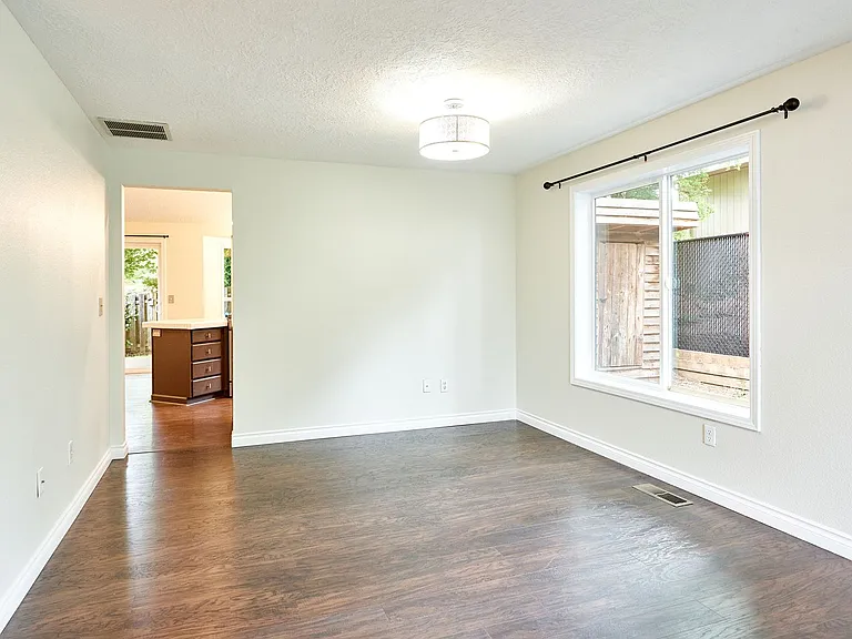 5455 Norma Ave SE — Photo 7