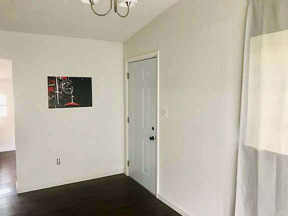 5th image of 1799 NE 178th St