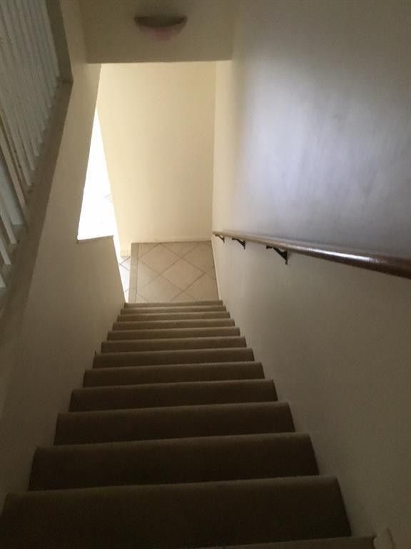 2875 NE 15th St #2875, photo 7