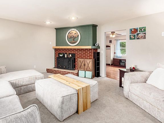 5th image of 7125 Butler Ave