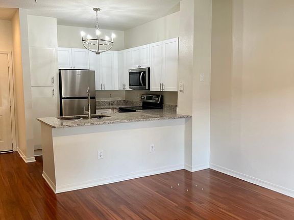 2nd image of 1810 E Palm Ave APT 5209