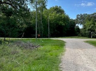 Walker Dr, Cleveland, TX 77327
