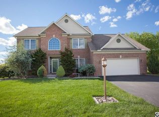 5585 Barbara Dr, Mechanicsburg, PA 17050
