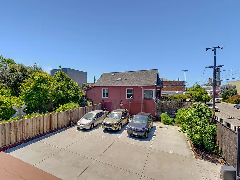 2339 Adeline St #2339 — Photo 16