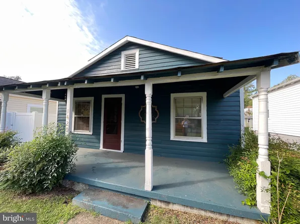 1420 Littlepage St, Fredericksburg, VA 22401