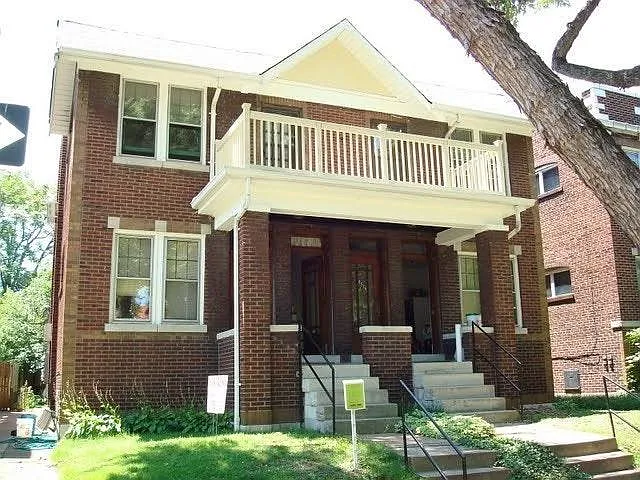 1 bed, 900 sqft, $1,195 — Photo 2