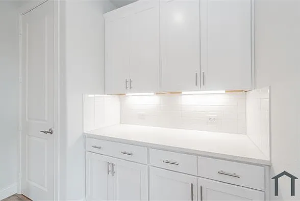 9600 Landing Way #2 — Photo 10