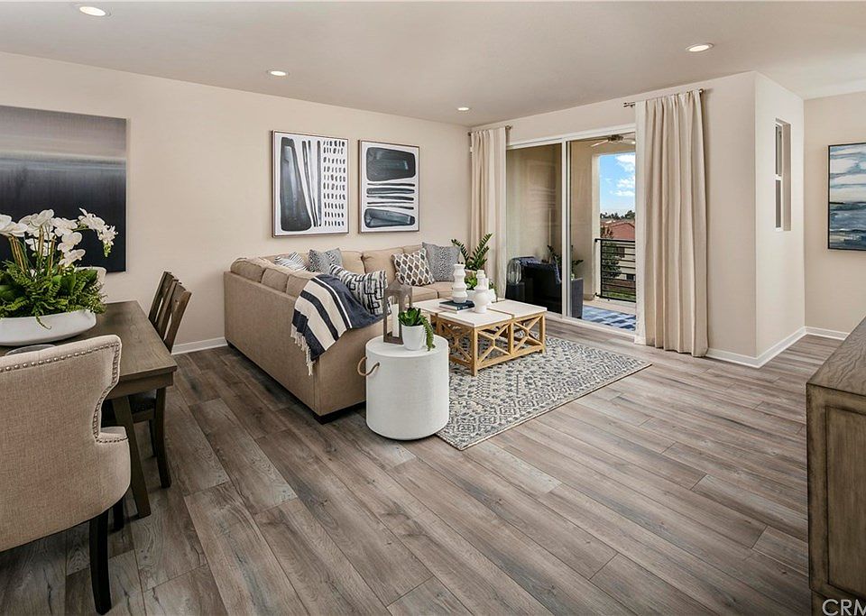 1st image of 706 Highland Ct
