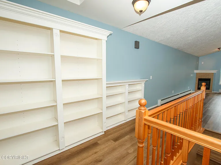 20757 Mountain Vista Dr — Photo 4