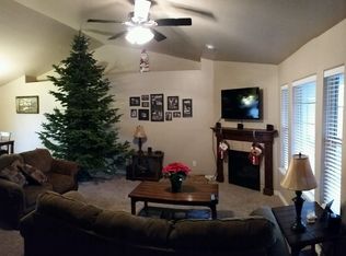216 Countryside Dr, Rupert, ID 83350