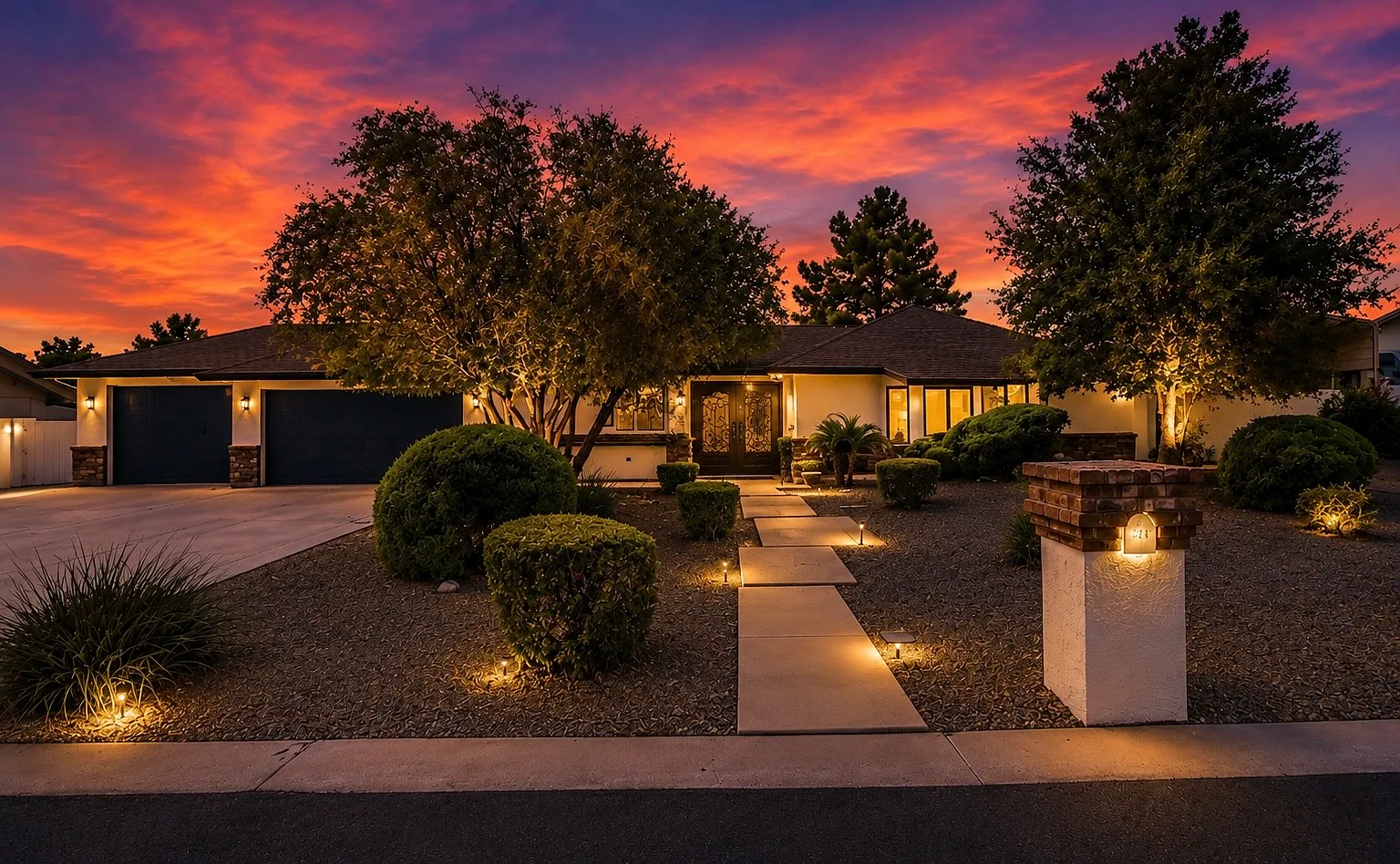 4 bed, 2300 sqft, $4,200 — Photo 2